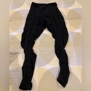 Sweetflexx resistance band leggings. Full length, pocket, size 6. Black. Perfect